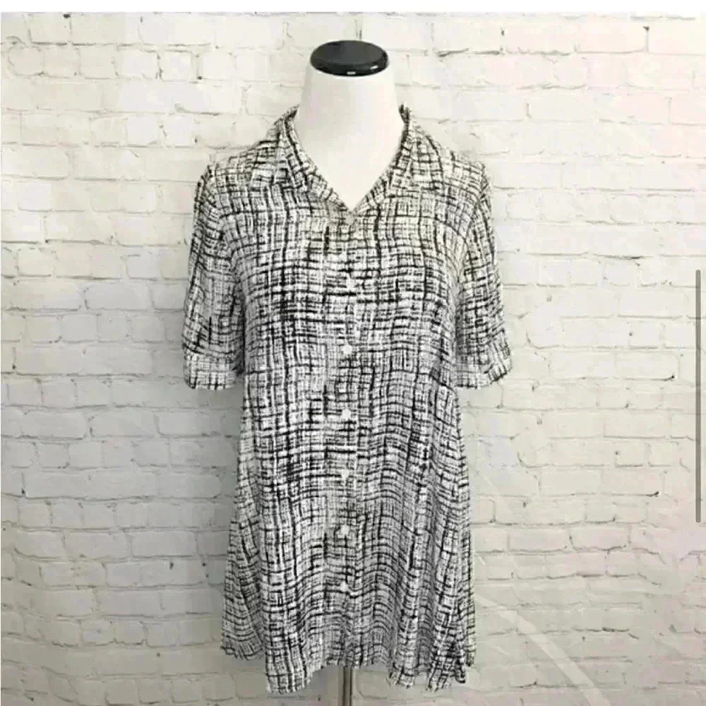 11-1-TYLHO Anthro Adanne‎ Printed Tunic Shirt sz S​